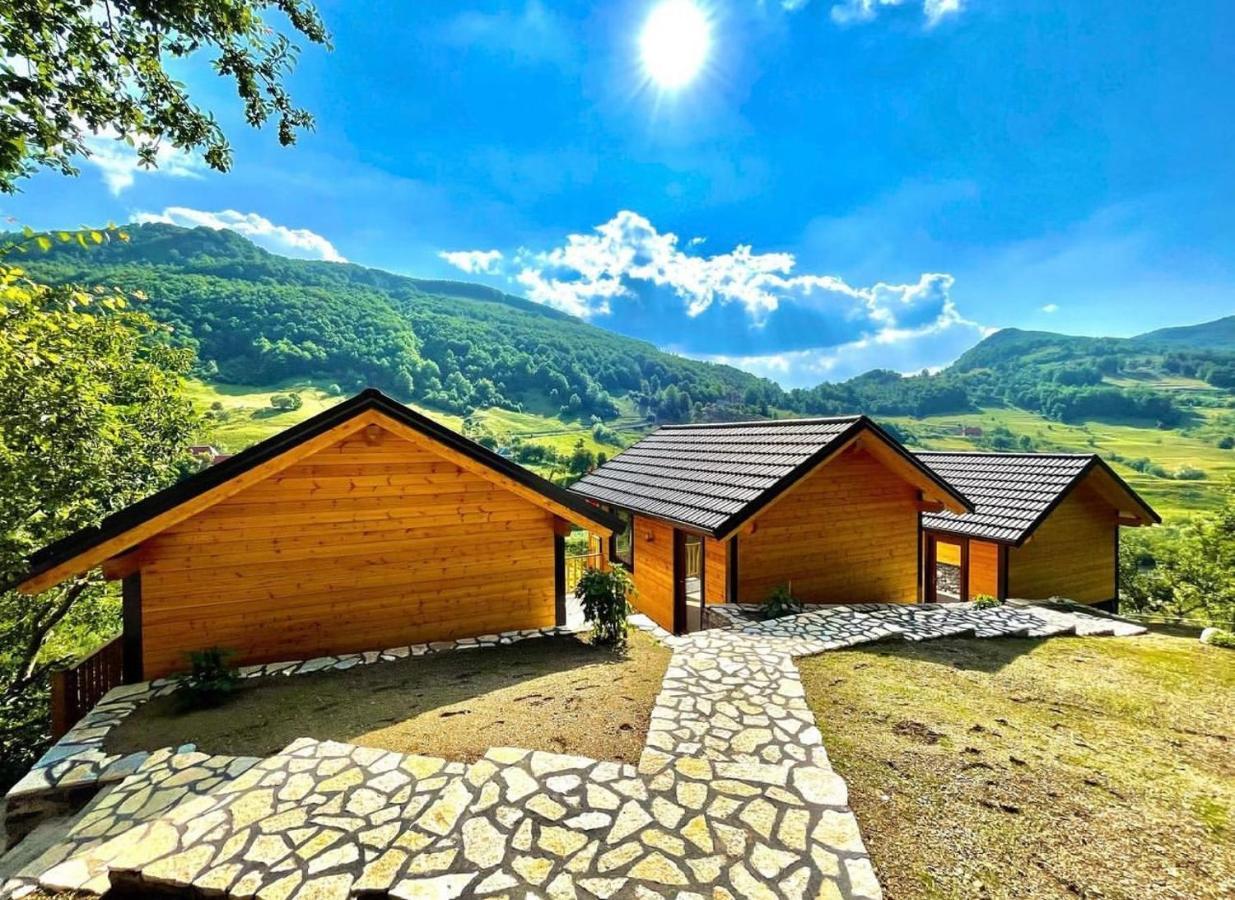 Bujtina Tradicionale Hotel Lepushe Exterior foto